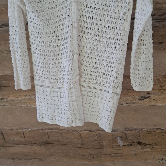 DKNY Jeans White V Neck Crochet Cotton Blend Sweater Size Large - Picture 3 of 6